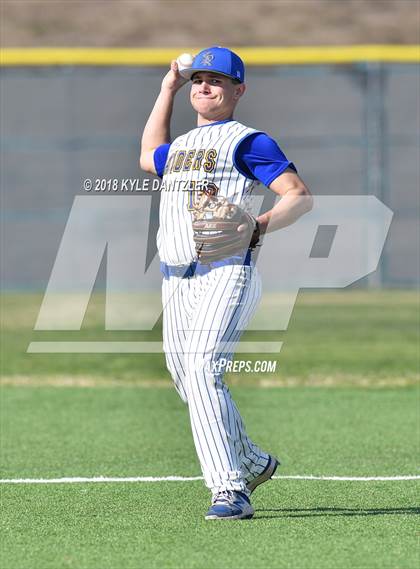 Thumbnail 3 in Sunnyvale vs Alvarado (Krum Invitational) photogallery.
