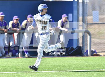 Thumbnail 2 in Sunnyvale vs Alvarado (Krum Invitational) photogallery.