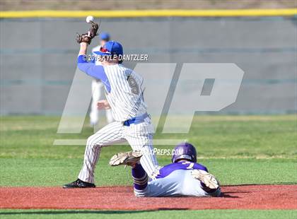 Thumbnail 3 in Sunnyvale vs Alvarado (Krum Invitational) photogallery.