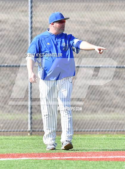 Thumbnail 2 in Sunnyvale vs Alvarado (Krum Invitational) photogallery.