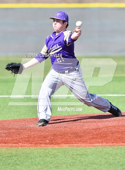 Thumbnail 1 in Sunnyvale vs Alvarado (Krum Invitational) photogallery.