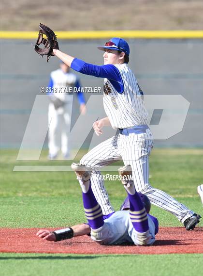 Thumbnail 2 in Sunnyvale vs Alvarado (Krum Invitational) photogallery.
