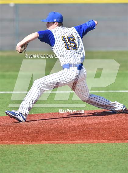 Thumbnail 2 in Sunnyvale vs Alvarado (Krum Invitational) photogallery.
