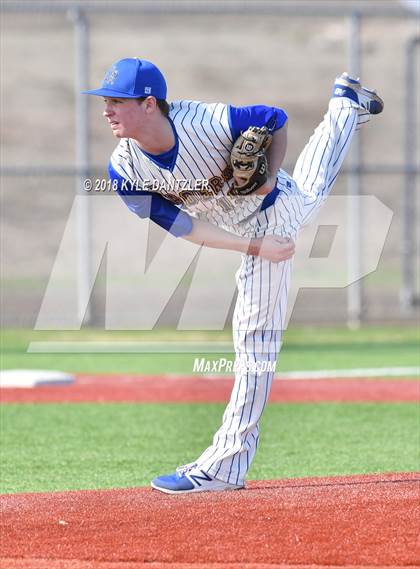 Thumbnail 3 in Sunnyvale vs Alvarado (Krum Invitational) photogallery.