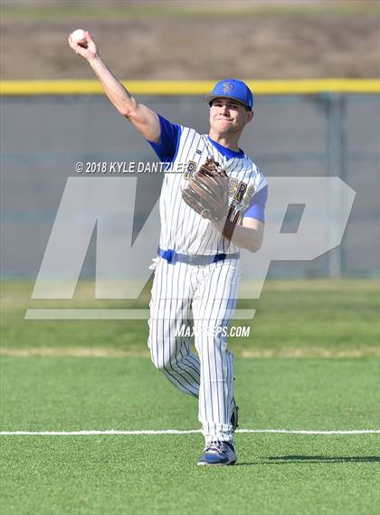 Thumbnail 1 in Sunnyvale vs Alvarado (Krum Invitational) photogallery.