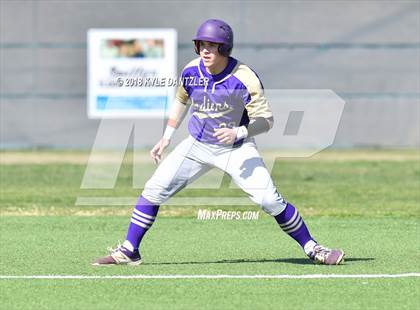 Thumbnail 3 in Sunnyvale vs Alvarado (Krum Invitational) photogallery.