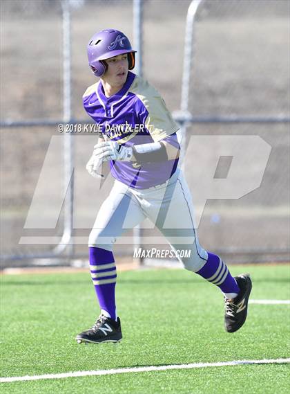 Thumbnail 3 in Sunnyvale vs Alvarado (Krum Invitational) photogallery.