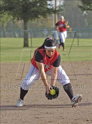 Thumbnail 1 in Kerman vs. Garces (CIF CS Final) photogallery.