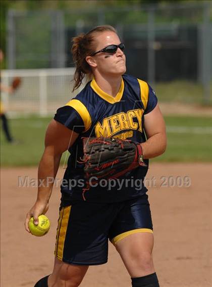 Thumbnail 3 in Fitch vs Mercy (CIAC Class LL Semifinal) photogallery.
