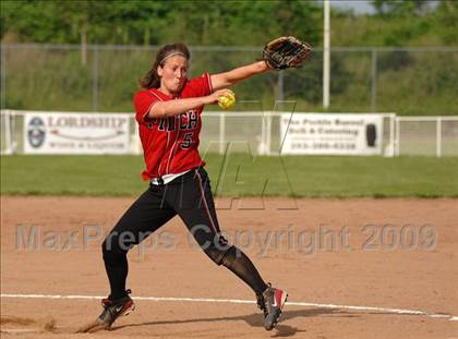 Thumbnail 2 in Fitch vs Mercy (CIAC Class LL Semifinal) photogallery.