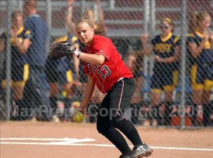 Thumbnail 1 in Fitch vs Mercy (CIAC Class LL Semifinal) photogallery.