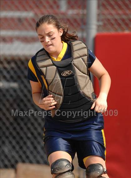 Thumbnail 3 in Fitch vs Mercy (CIAC Class LL Semifinal) photogallery.