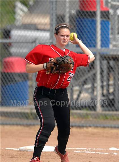 Thumbnail 2 in Fitch vs Mercy (CIAC Class LL Semifinal) photogallery.
