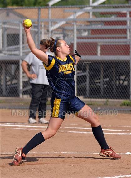 Thumbnail 3 in Fitch vs Mercy (CIAC Class LL Semifinal) photogallery.