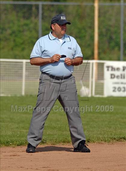 Thumbnail 3 in Fitch vs Mercy (CIAC Class LL Semifinal) photogallery.
