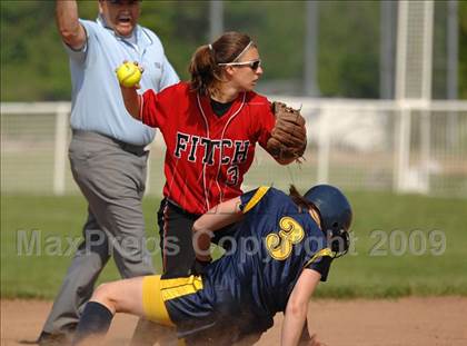 Thumbnail 1 in Fitch vs Mercy (CIAC Class LL Semifinal) photogallery.