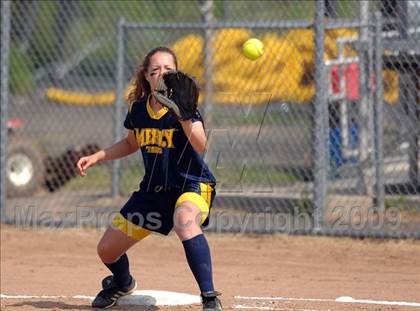 Thumbnail 3 in Fitch vs Mercy (CIAC Class LL Semifinal) photogallery.