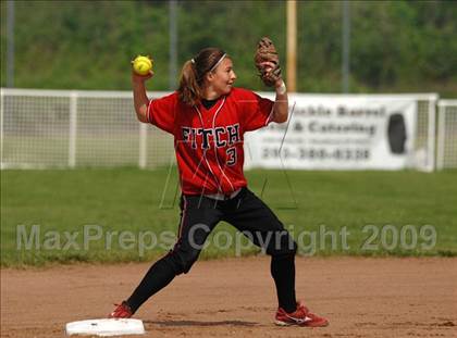 Thumbnail 3 in Fitch vs Mercy (CIAC Class LL Semifinal) photogallery.