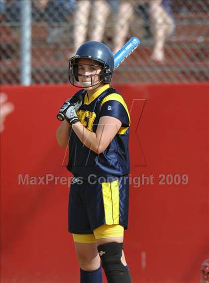 Thumbnail 1 in Fitch vs Mercy (CIAC Class LL Semifinal) photogallery.