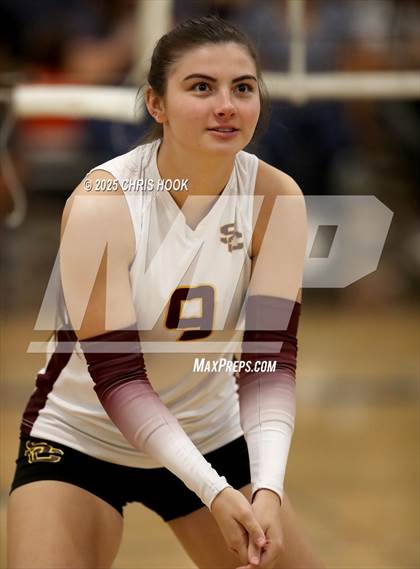 Thumbnail 3 in Salpointe Catholic vs. Canyon del Oro (Lancer Invitational) photogallery.