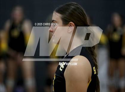 Thumbnail 3 in Salpointe Catholic vs. Canyon del Oro (Lancer Invitational) photogallery.