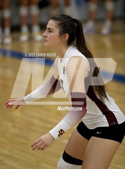 Thumbnail 3 in Salpointe Catholic vs. Canyon del Oro (Lancer Invitational) photogallery.