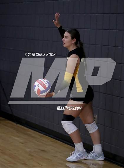 Thumbnail 1 in Salpointe Catholic vs. Canyon del Oro (Lancer Invitational) photogallery.