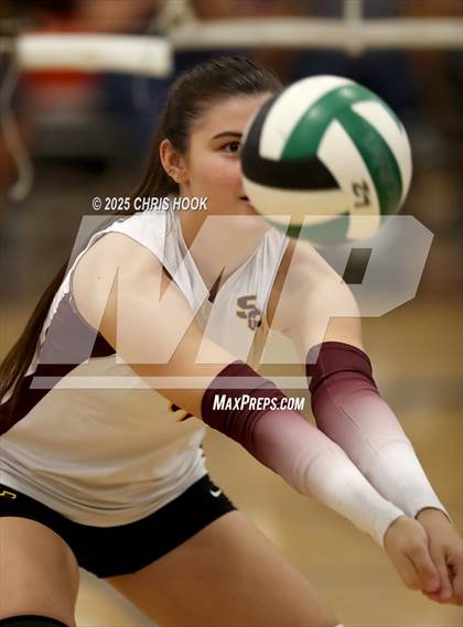 Thumbnail 1 in Salpointe Catholic vs. Canyon del Oro (Lancer Invitational) photogallery.
