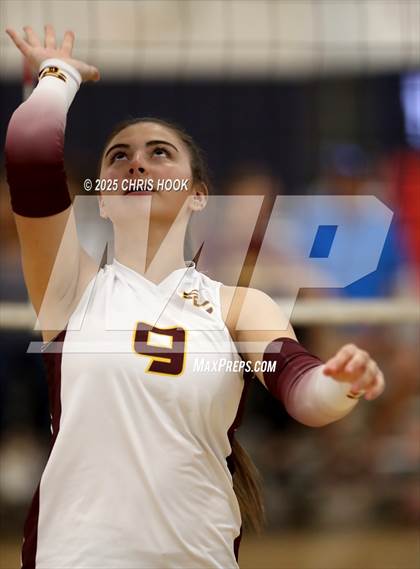 Thumbnail 3 in Salpointe Catholic vs. Canyon del Oro (Lancer Invitational) photogallery.