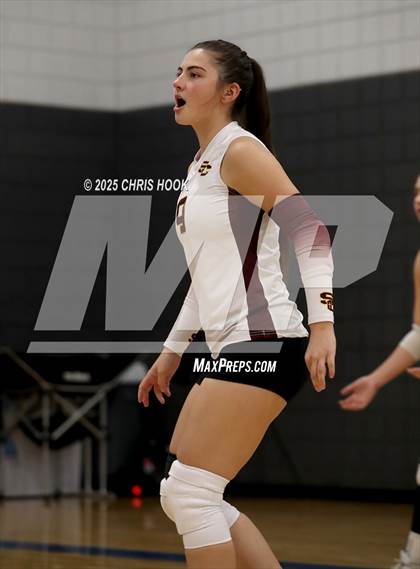 Thumbnail 2 in Salpointe Catholic vs. Canyon del Oro (Lancer Invitational) photogallery.