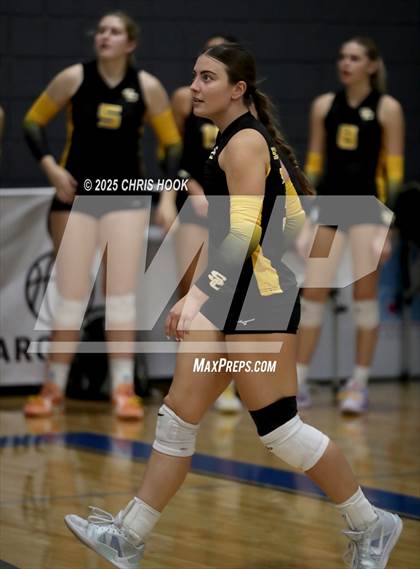 Thumbnail 2 in Salpointe Catholic vs. Canyon del Oro (Lancer Invitational) photogallery.