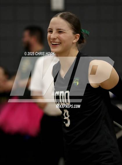 Thumbnail 3 in Salpointe Catholic vs. Canyon del Oro (Lancer Invitational) photogallery.