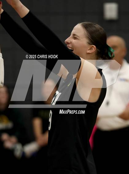 Thumbnail 1 in Salpointe Catholic vs. Canyon del Oro (Lancer Invitational) photogallery.