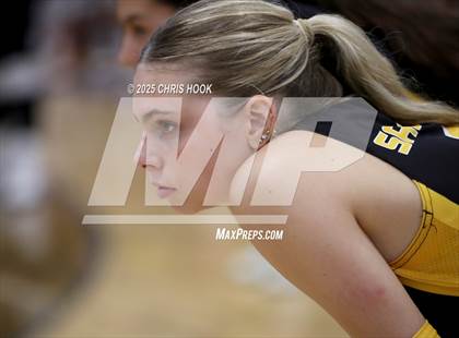 Thumbnail 1 in Salpointe Catholic vs. Canyon del Oro (Lancer Invitational) photogallery.