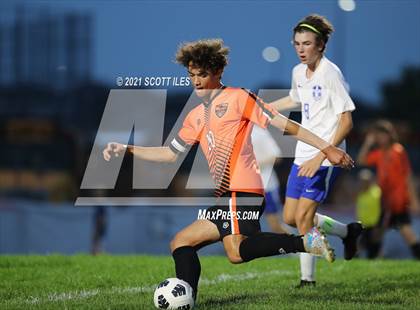 Thumbnail 2 in Grove City Christian @ Amanda-Clearcreek photogallery.