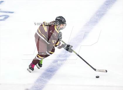 Thumbnail 3 in Canton vs Algonquin Regional/Hudson (MIAA Division 2 State Final) photogallery.