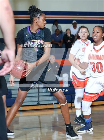 Thumbnail 2 in Lynwood @ Chaminade photogallery.