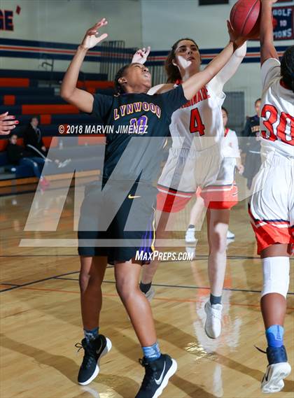 Thumbnail 3 in Lynwood @ Chaminade photogallery.