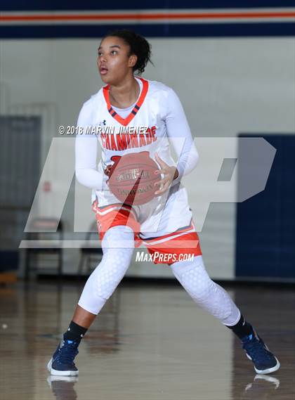 Thumbnail 3 in Lynwood @ Chaminade photogallery.