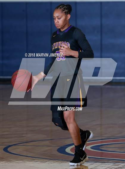 Thumbnail 1 in Lynwood @ Chaminade photogallery.