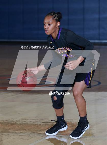 Thumbnail 3 in Lynwood @ Chaminade photogallery.