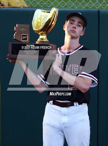 Thumbnail 1 in  Desert Mountain (AIA 5A Final Awards) photogallery.