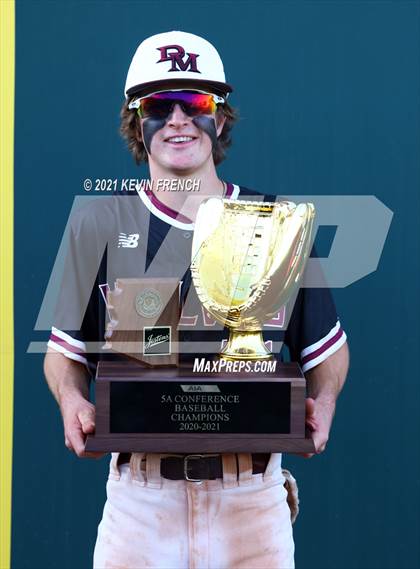 Thumbnail 1 in  Desert Mountain (AIA 5A Final Awards) photogallery.