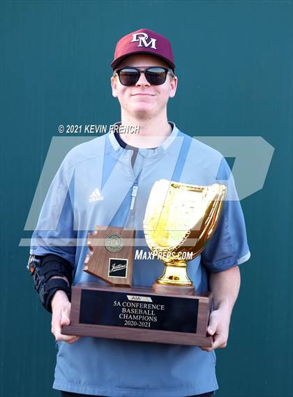 Thumbnail 3 in  Desert Mountain (AIA 5A Final Awards) photogallery.