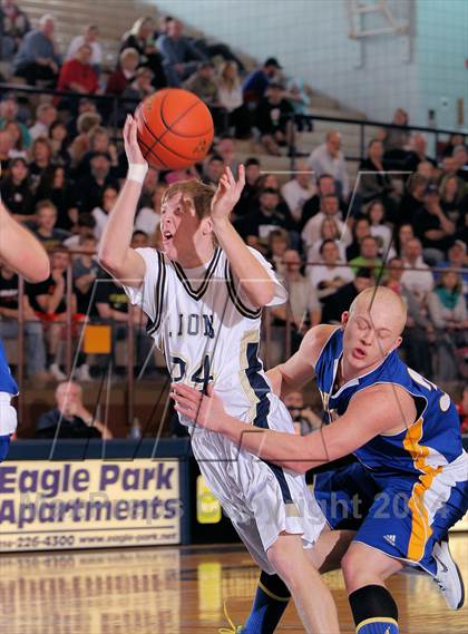 Thumbnail 1 in Johnsonburg vs Clarion-Limestone (PIAA D9 A Consolation) photogallery.