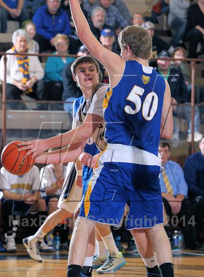 Thumbnail 2 in Johnsonburg vs Clarion-Limestone (PIAA D9 A Consolation) photogallery.