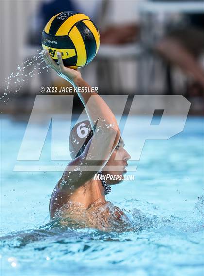 Thumbnail 3 in Newbury Park @ Crespi photogallery.