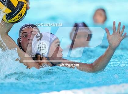 Thumbnail 1 in Newbury Park @ Crespi photogallery.