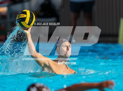 Thumbnail 2 in Newbury Park @ Crespi photogallery.