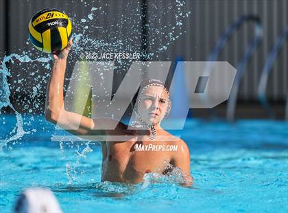 Thumbnail 2 in Newbury Park @ Crespi photogallery.